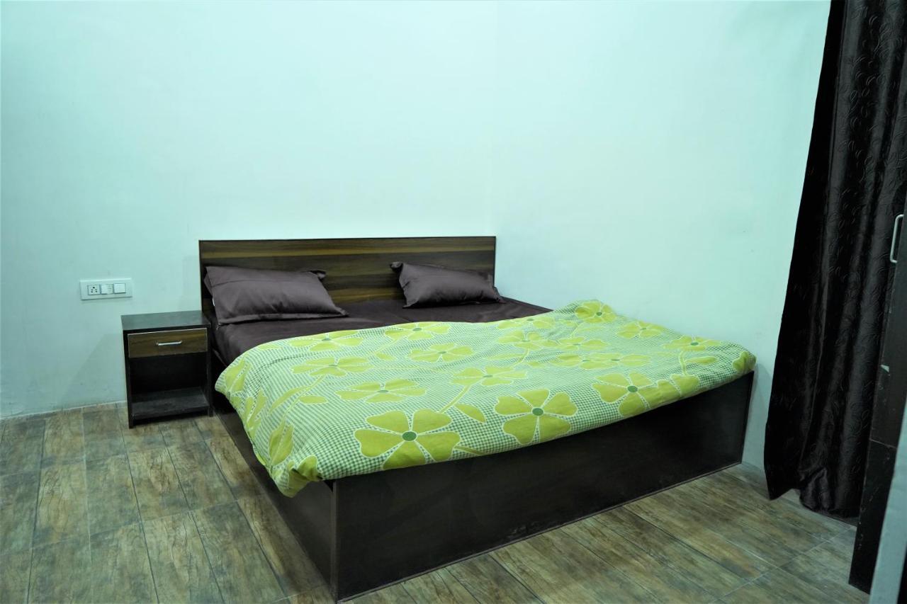 Hotel Siddharth Tanakpur ภายนอก รูปภาพ
