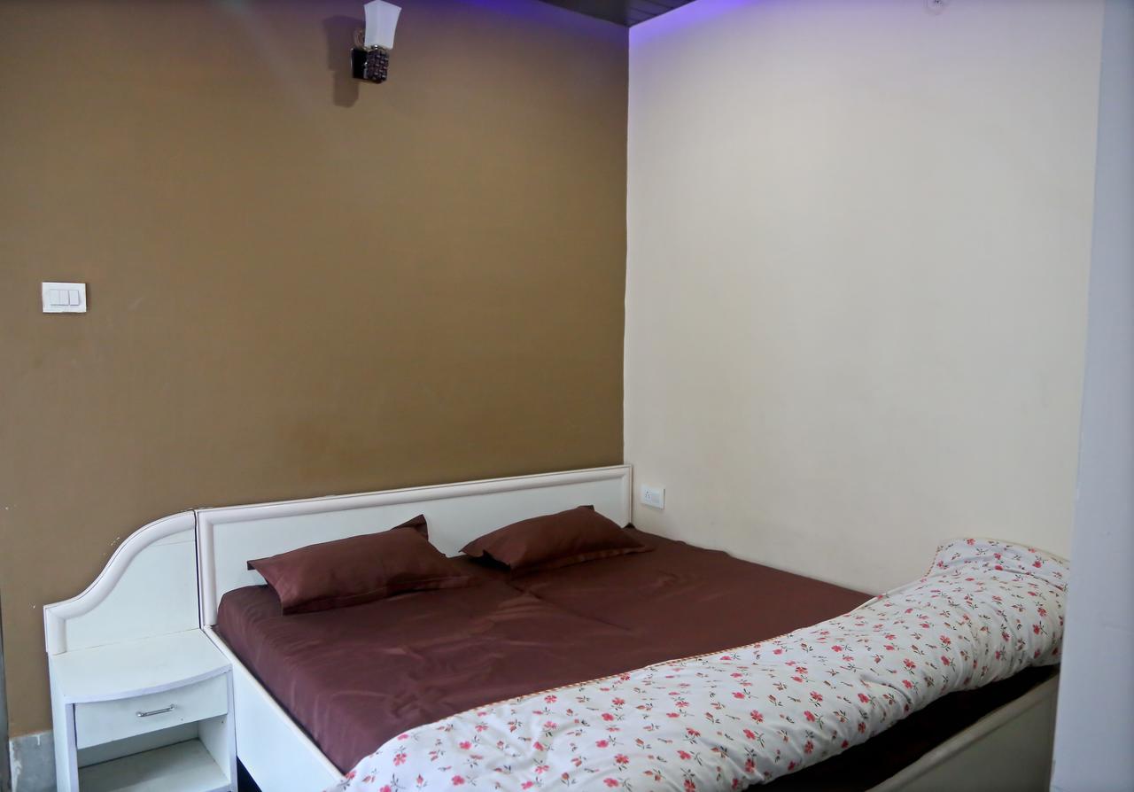 Hotel Siddharth Tanakpur ภายนอก รูปภาพ